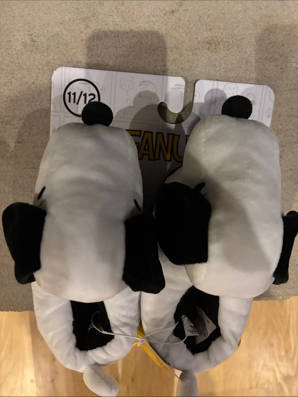 NWT Snoopy Peanuts Plush Slippers Child 11/12 Super comfy